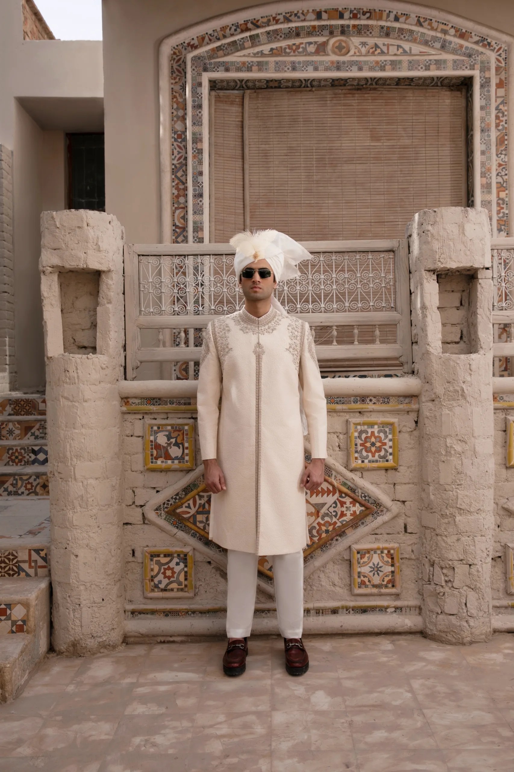 Ivory Zari Embroidered Kora Silk Groom Sherwani (2-Piece) - Image 4