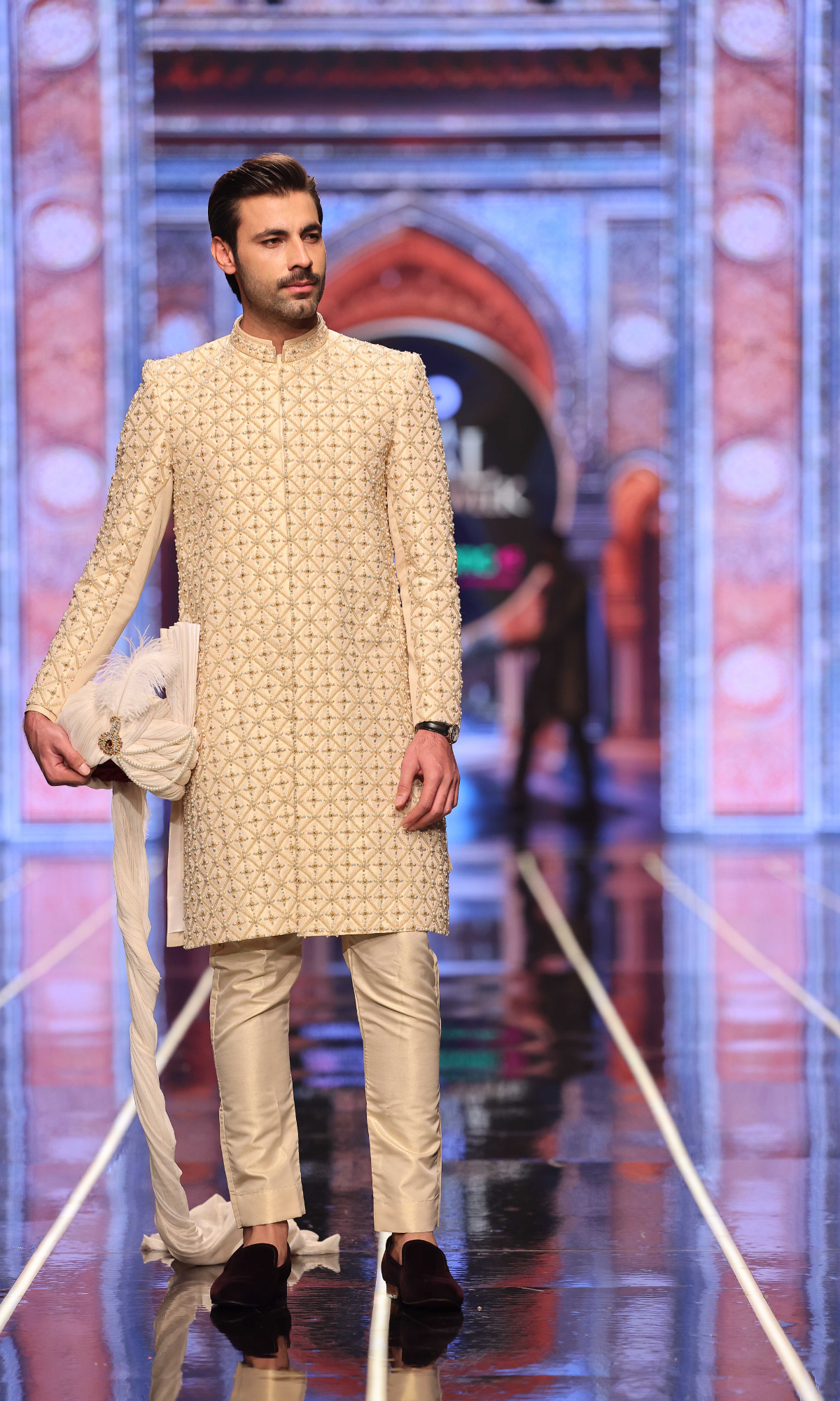 Ivory Geometric Embroidered Silk-Blend Sherwani (2-Piece) - Image 2