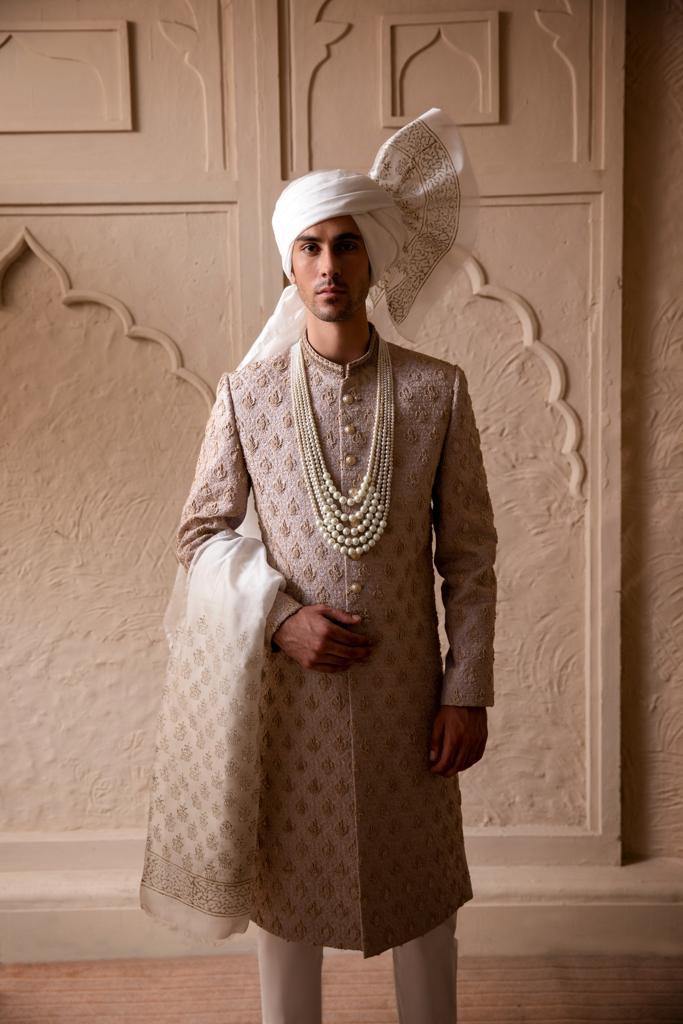 Antique White Jacquard Sherwani with Gold Motifs (3-Piece) - Image 2