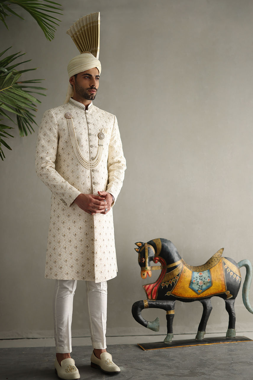 Ivory Kora Dabka Embroidered Sherwani (3-Piece) - Image 4