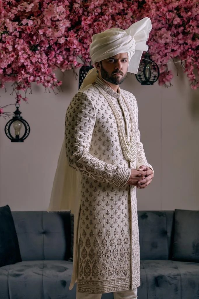 Off-White Embroidered Silk-Blend Sherwani (2-Piece) - Image 3