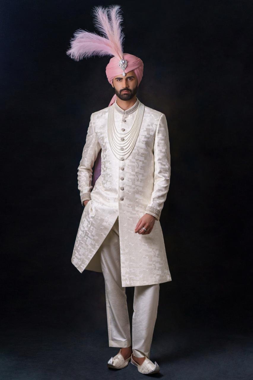 Off-White Chikankari Silk-Blend Sherwani (2-Piece) - Image 4