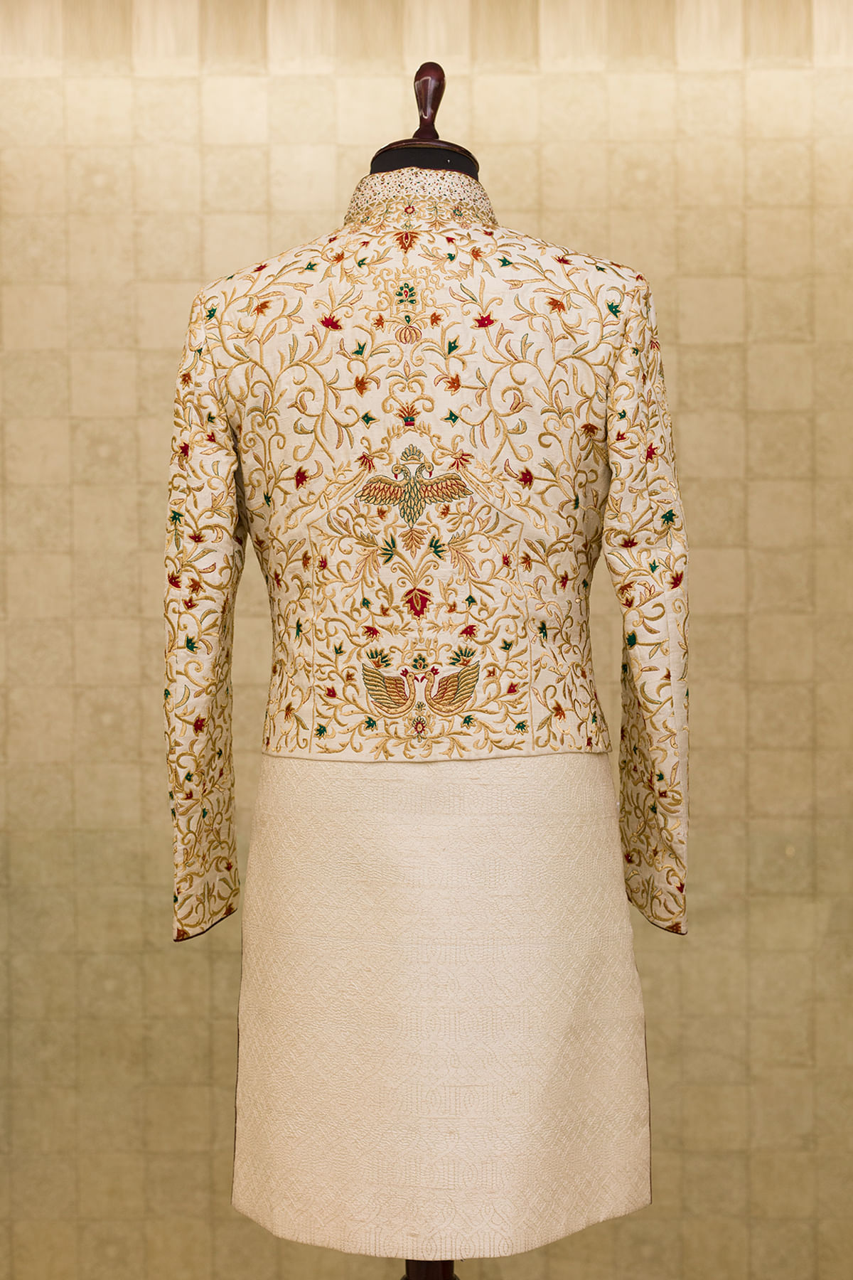 Off-White Resham Embroidered Silk Indo-Western Sherwani (2-Piece) - Image 4