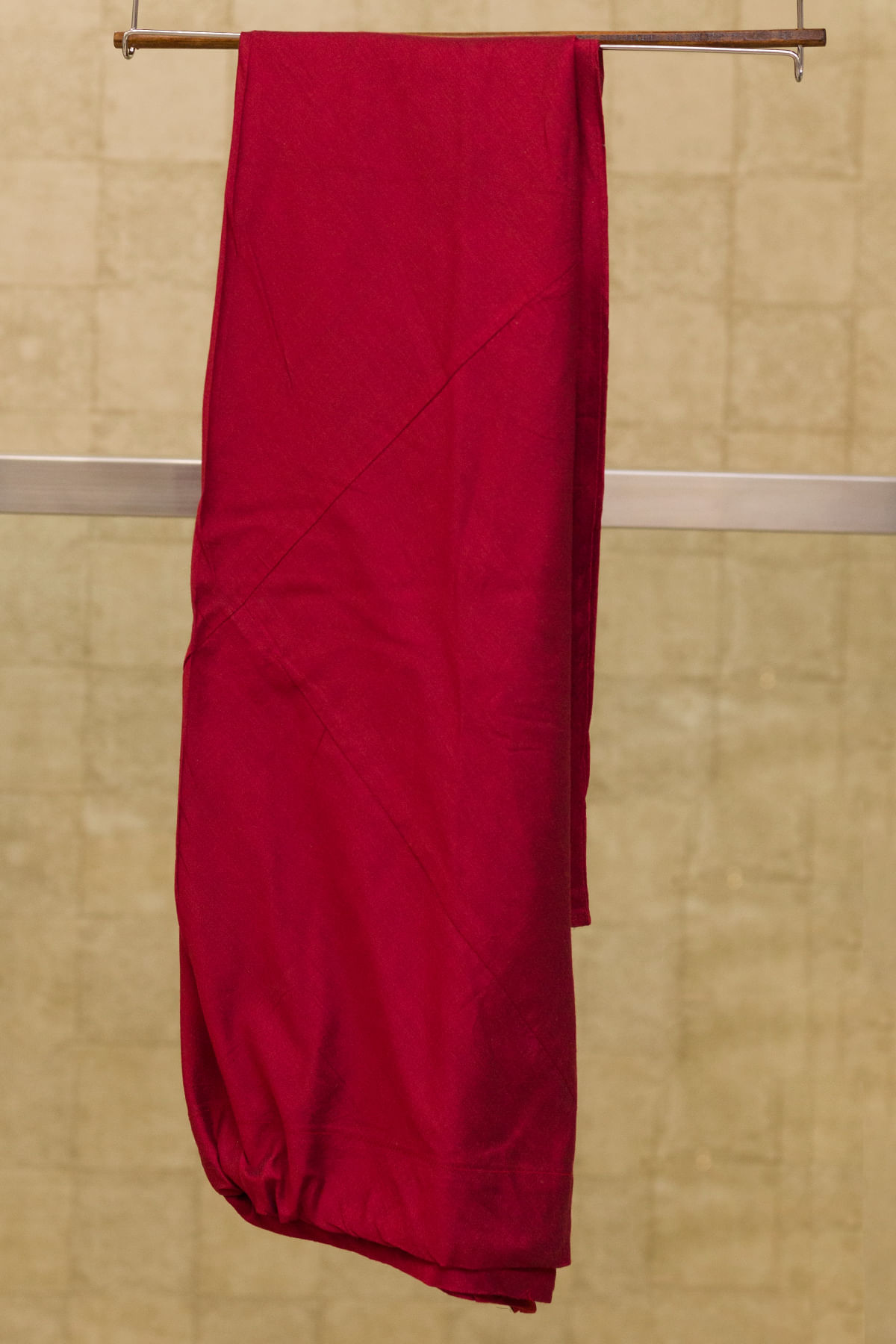 Off-White Resham Embroidered Silk Indo-Western Sherwani (2-Piece) - Image 6