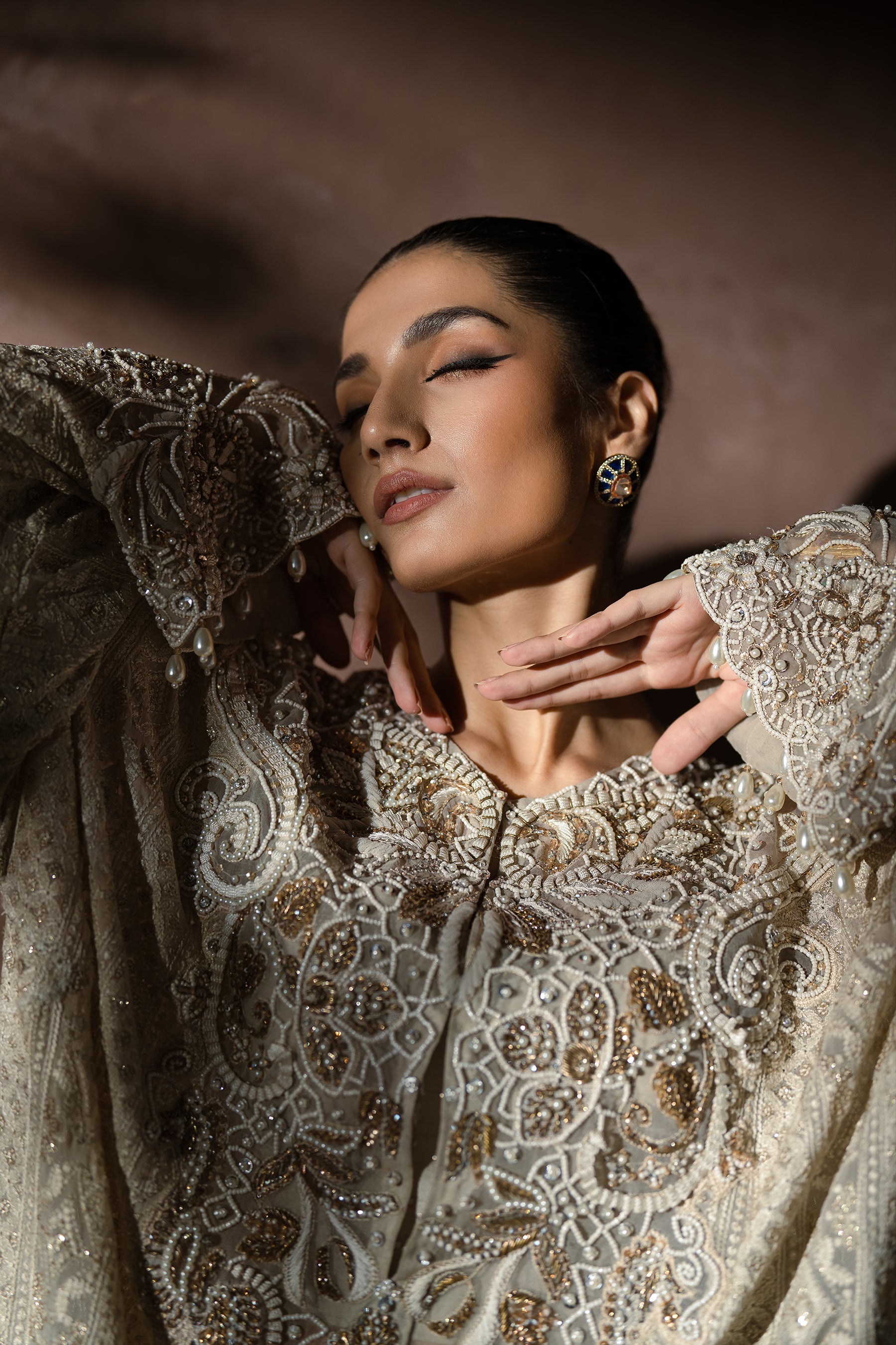 Ivory Embroidered Chiffon Kaftan Set (3-Piece) - Image 2