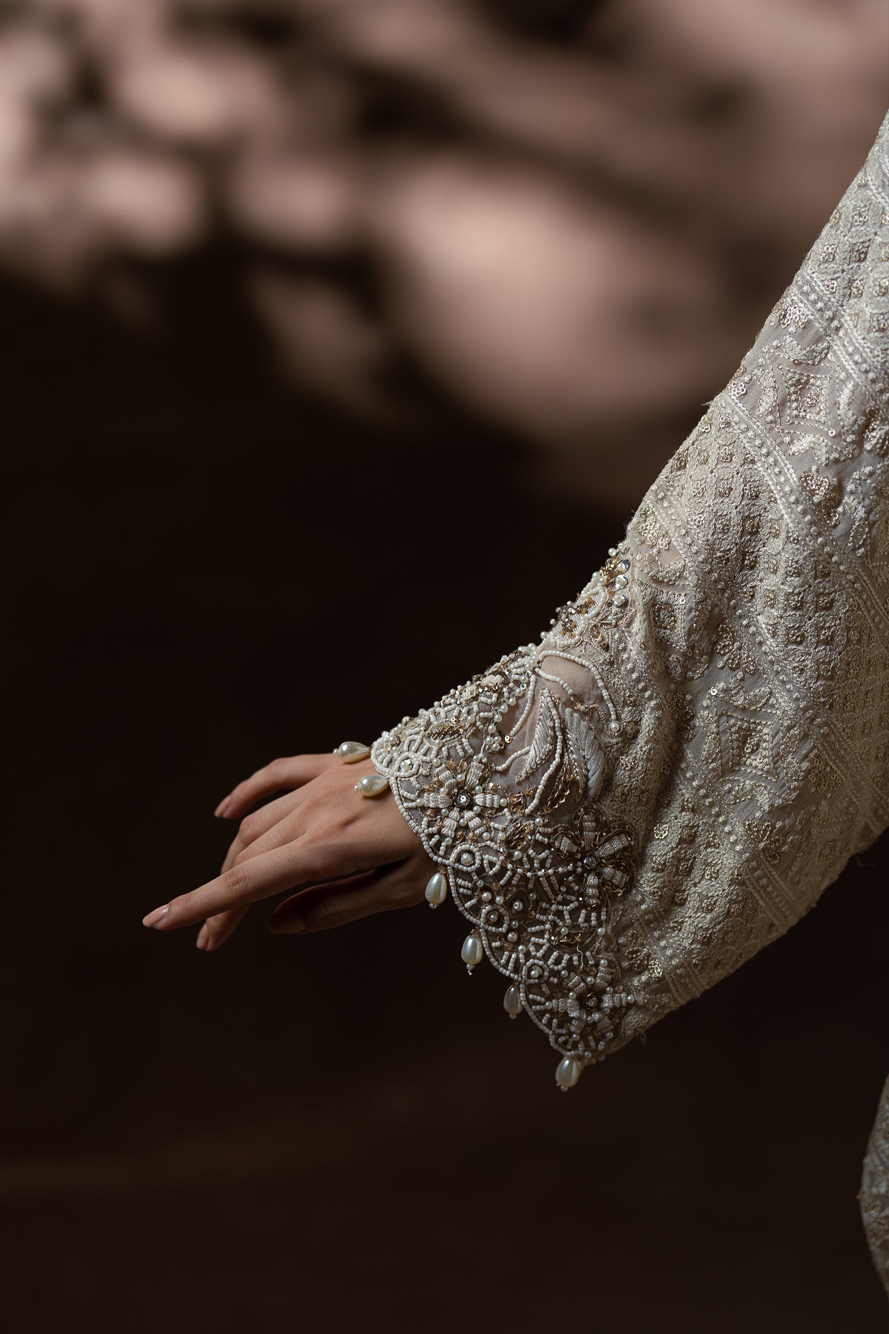 Ivory Embroidered Chiffon Kaftan Set (3-Piece) - Image 4