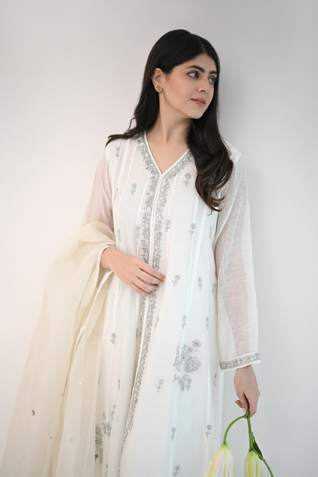 Pakistani Ivory Ada Work Handloom Cotton Net Kalidaar (3-Piece) - Image 5