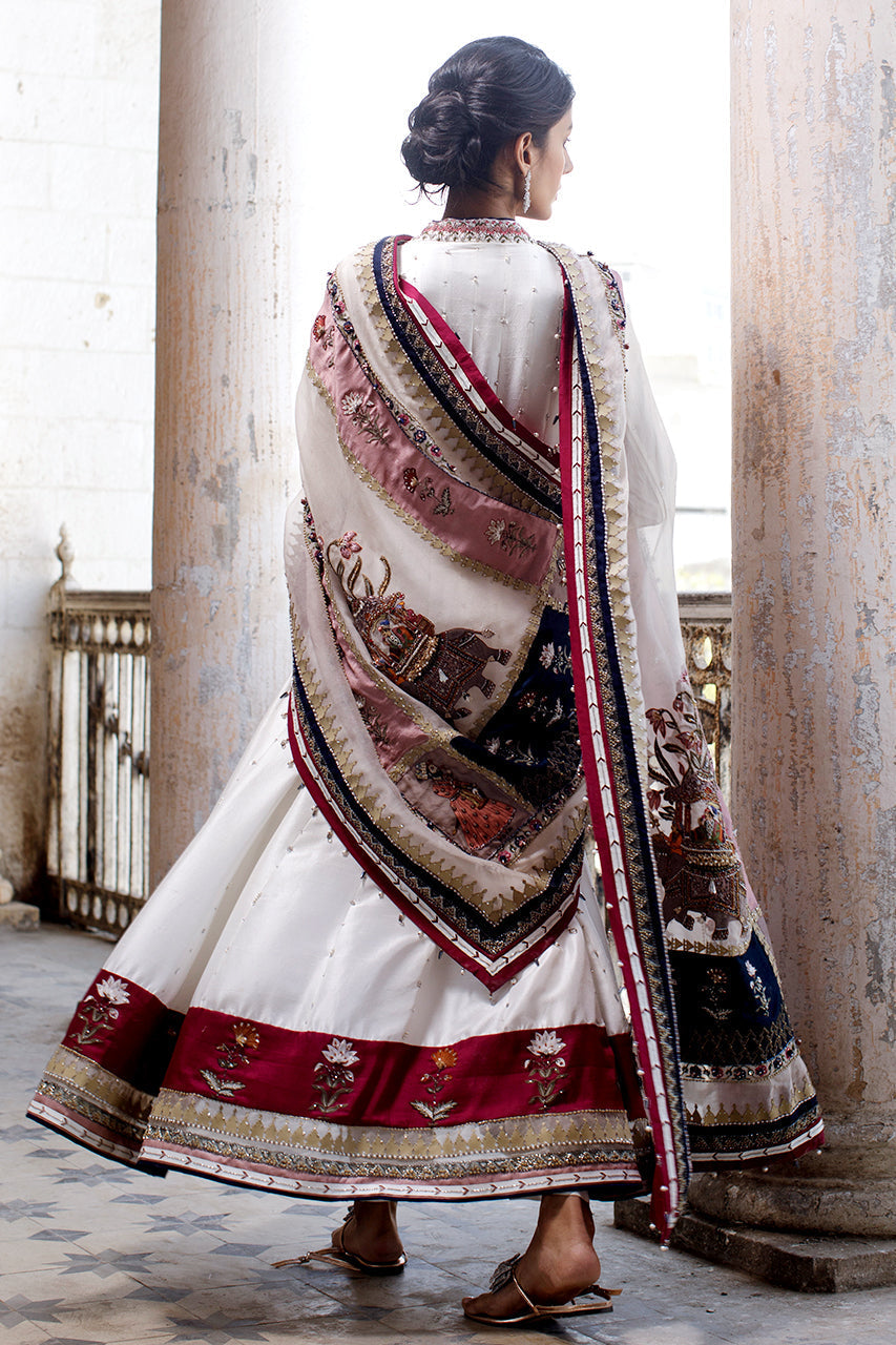 Off-White Embroidered Pure Silk Kalidaar (3-Piece) - Image 5