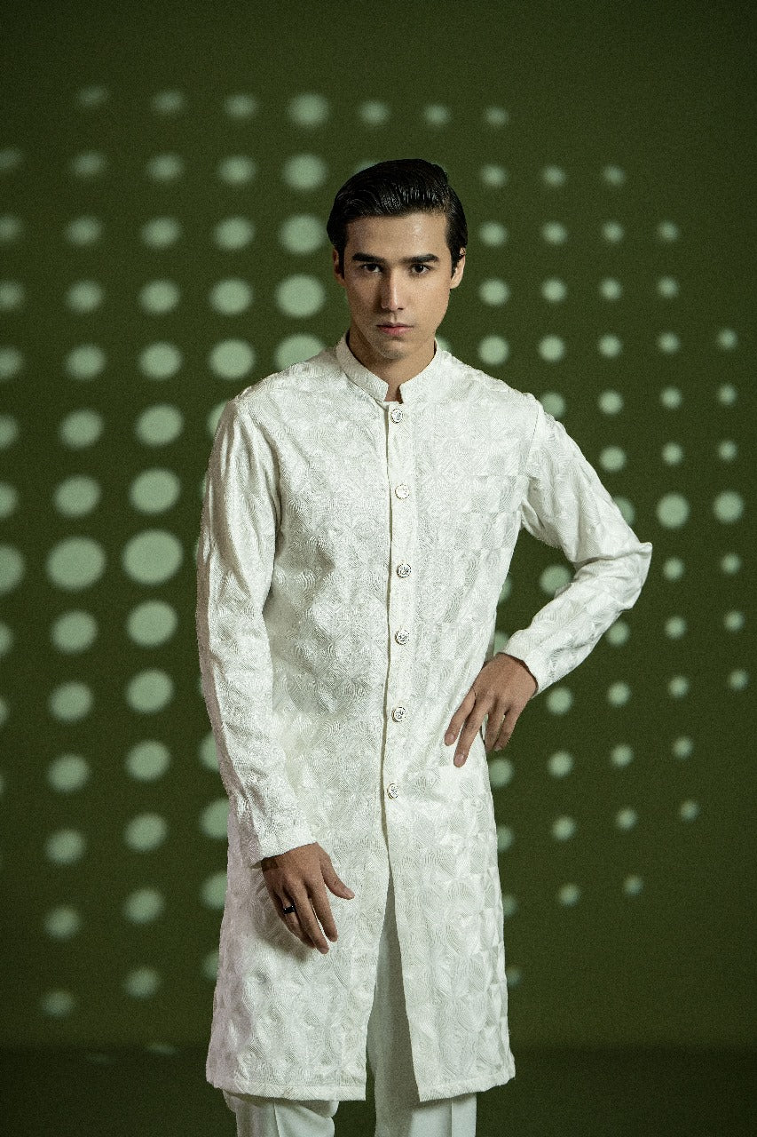 Off-White Embroidered Blended Fabric Kurta Set (2-Piece) - Image 2