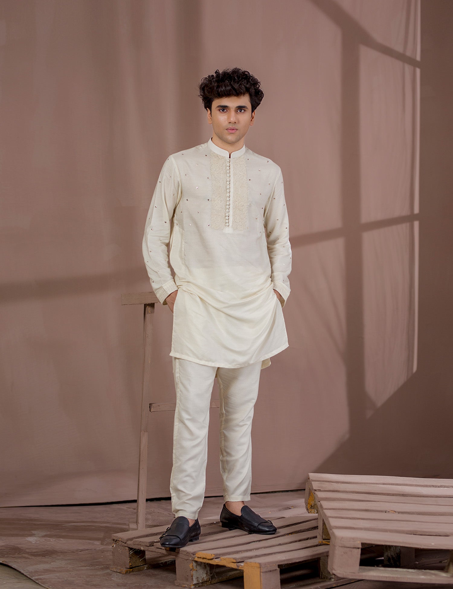 Off-White Hand Mukesh Cotton Net Kurta (2-Piece) - Image 1