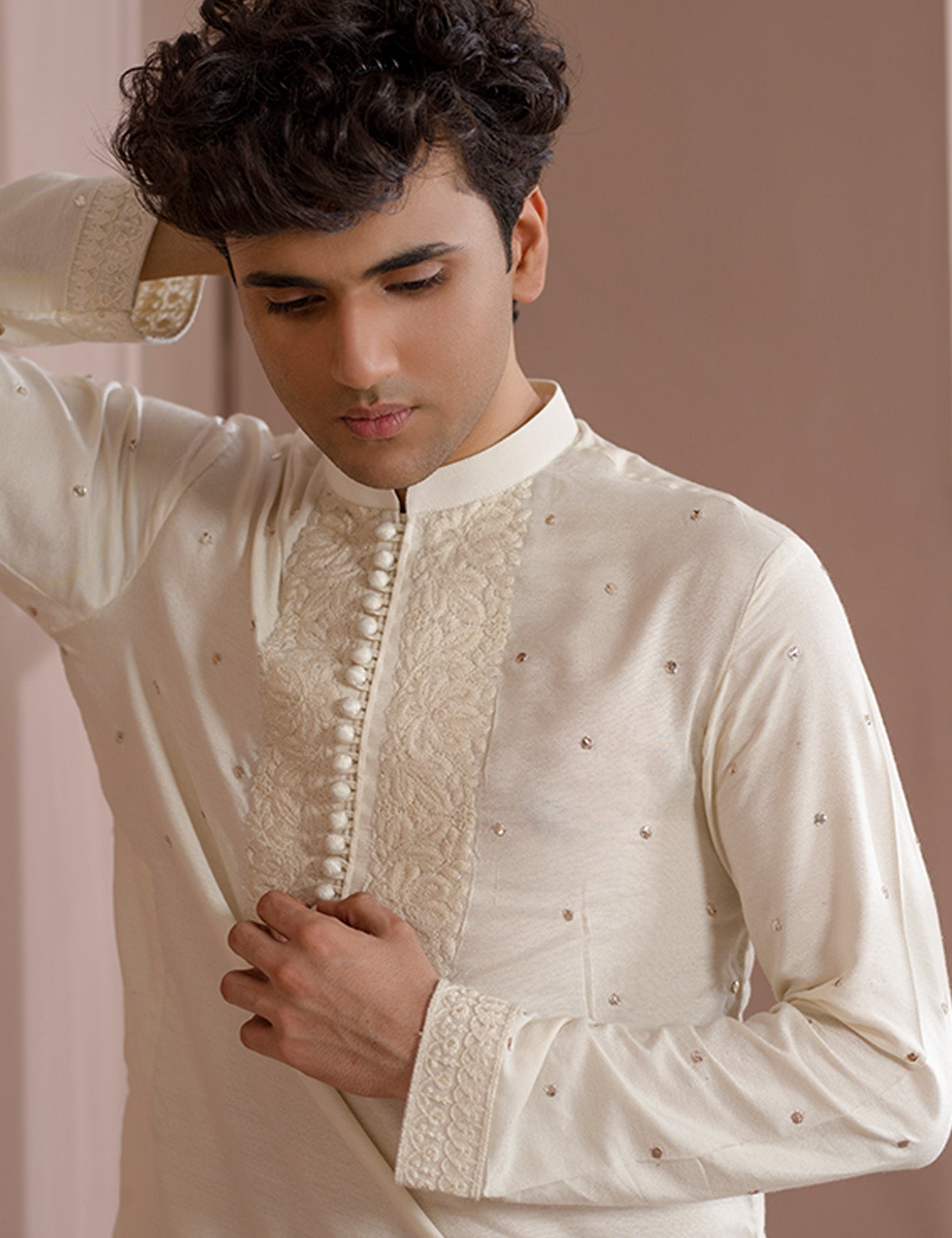 Off-White Hand Mukesh Cotton Net Kurta (2-Piece) - Image 2