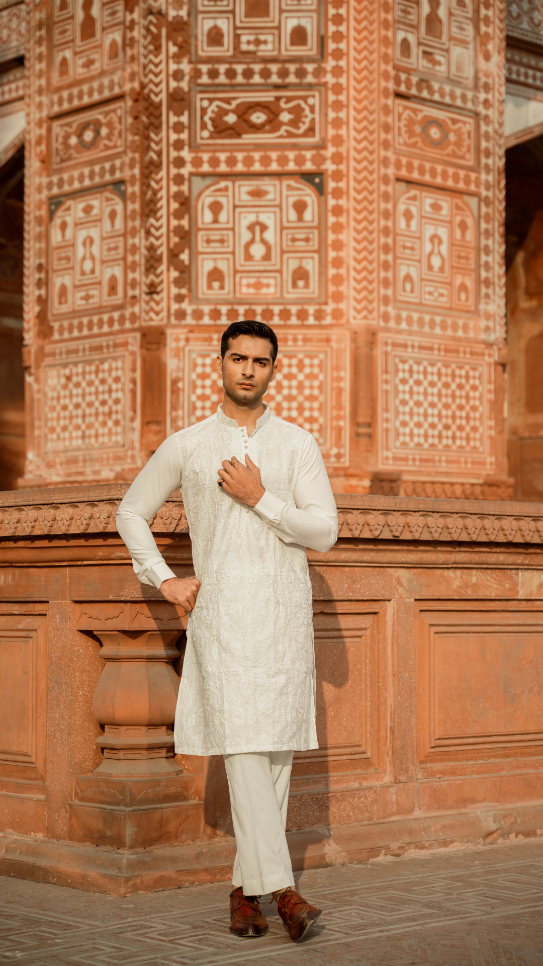 Off White Chikankari Embroidered Cotton-Silk Kurta (2-Piece) - Image 4