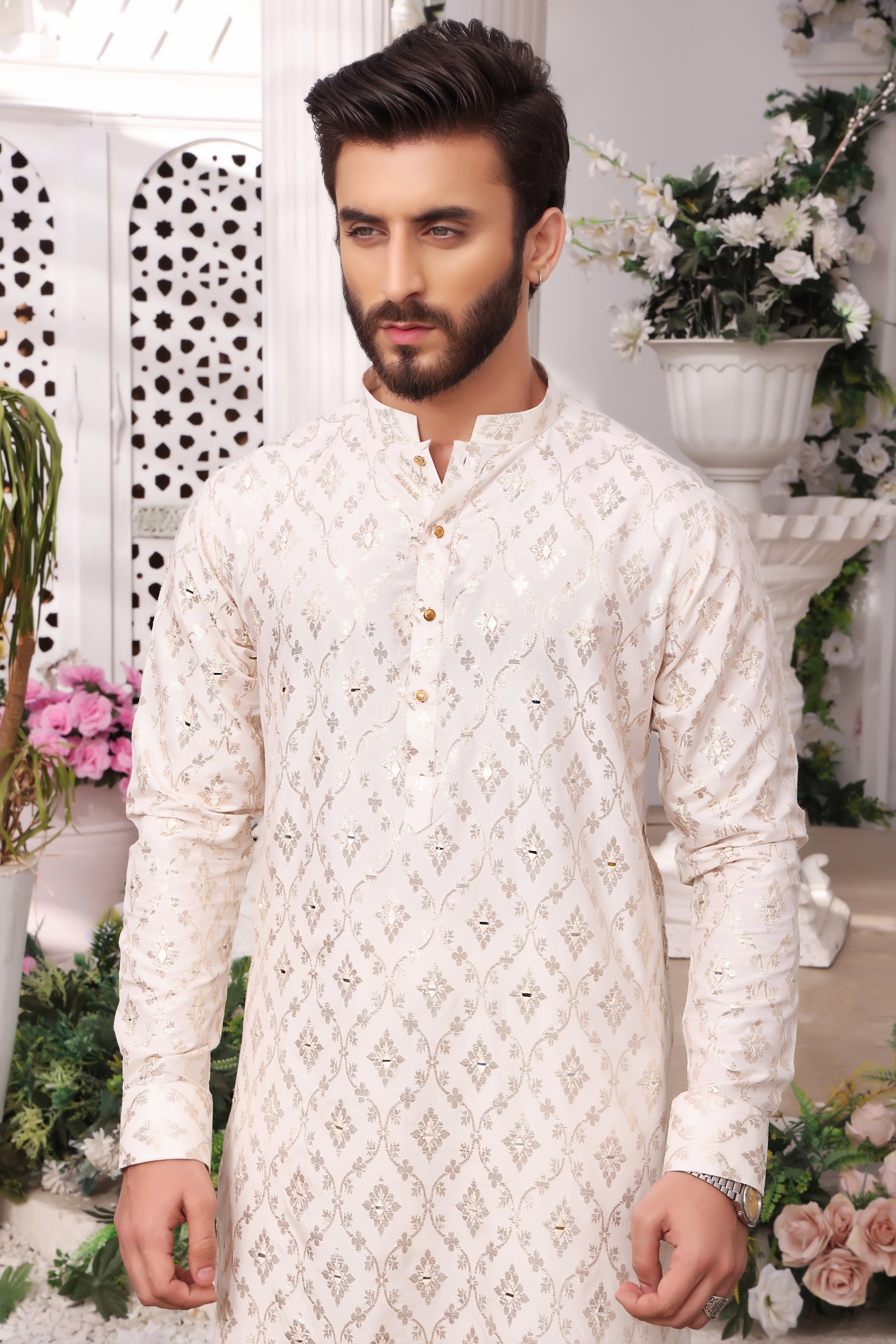 Ivory Mirror Embroidered Cotton Silk Kurta Pajama (2-Piece) - Image 2