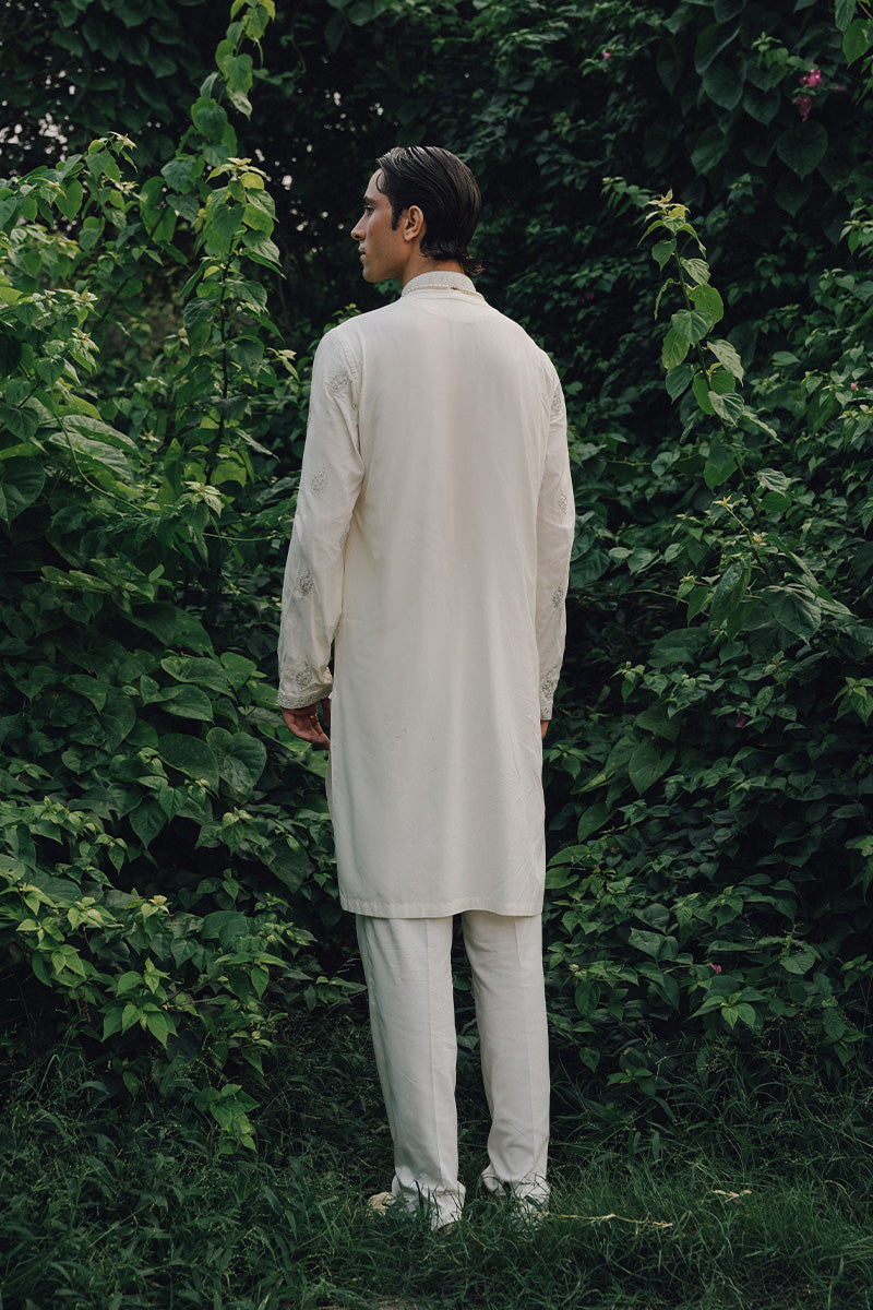 Boski Embroidered Cotton Silk Kurta Pajama (2-Piece) - Image 2