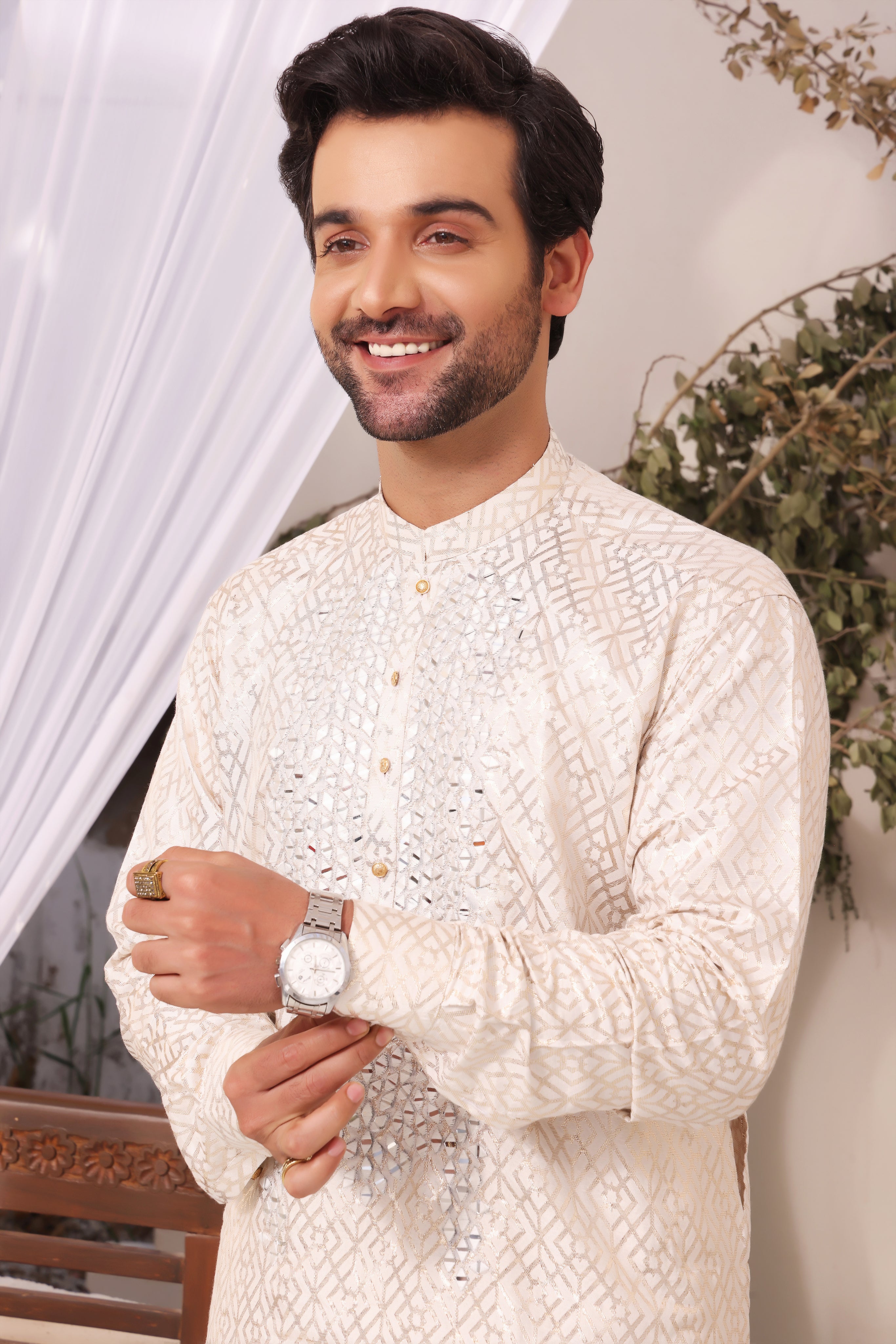 Ivory Matrix Mirror Cotton Silk Kurta Pajama (2-Piece) - Image 6