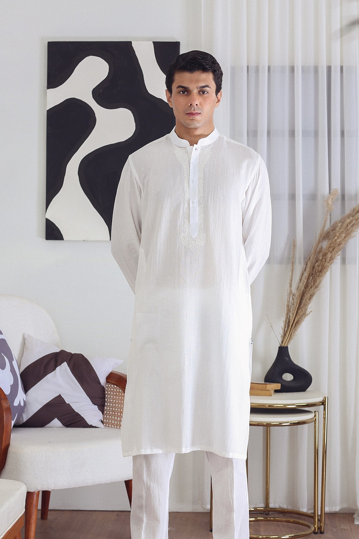 Off-White Tonal Embroidered Cotton Kurta Pajama (2-Piece) - Image 1
