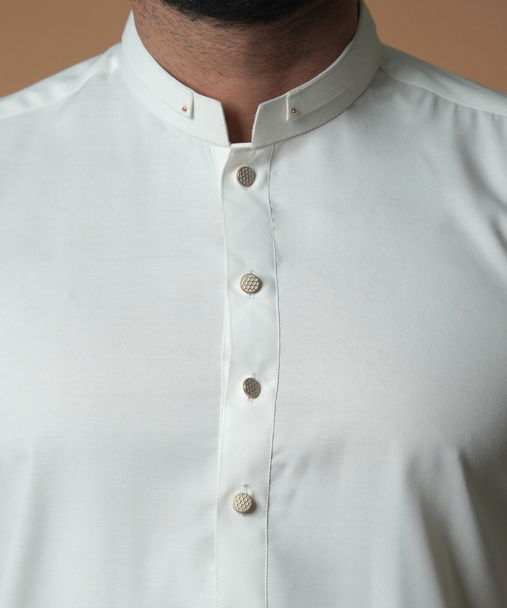 Offwhite IronEZ Fabric Kurta Pajama (2-Piece) - Image 3