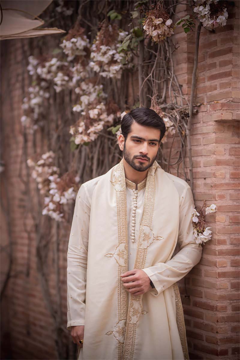 Off-White Embroidered Raw Silk Kurta Set (3-Piece) - Image 3