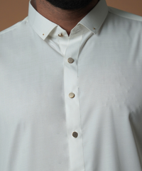 Offwhite Wrinkle-Resistant IronEZ Kurta Pajama (2-Piece) - Image 4