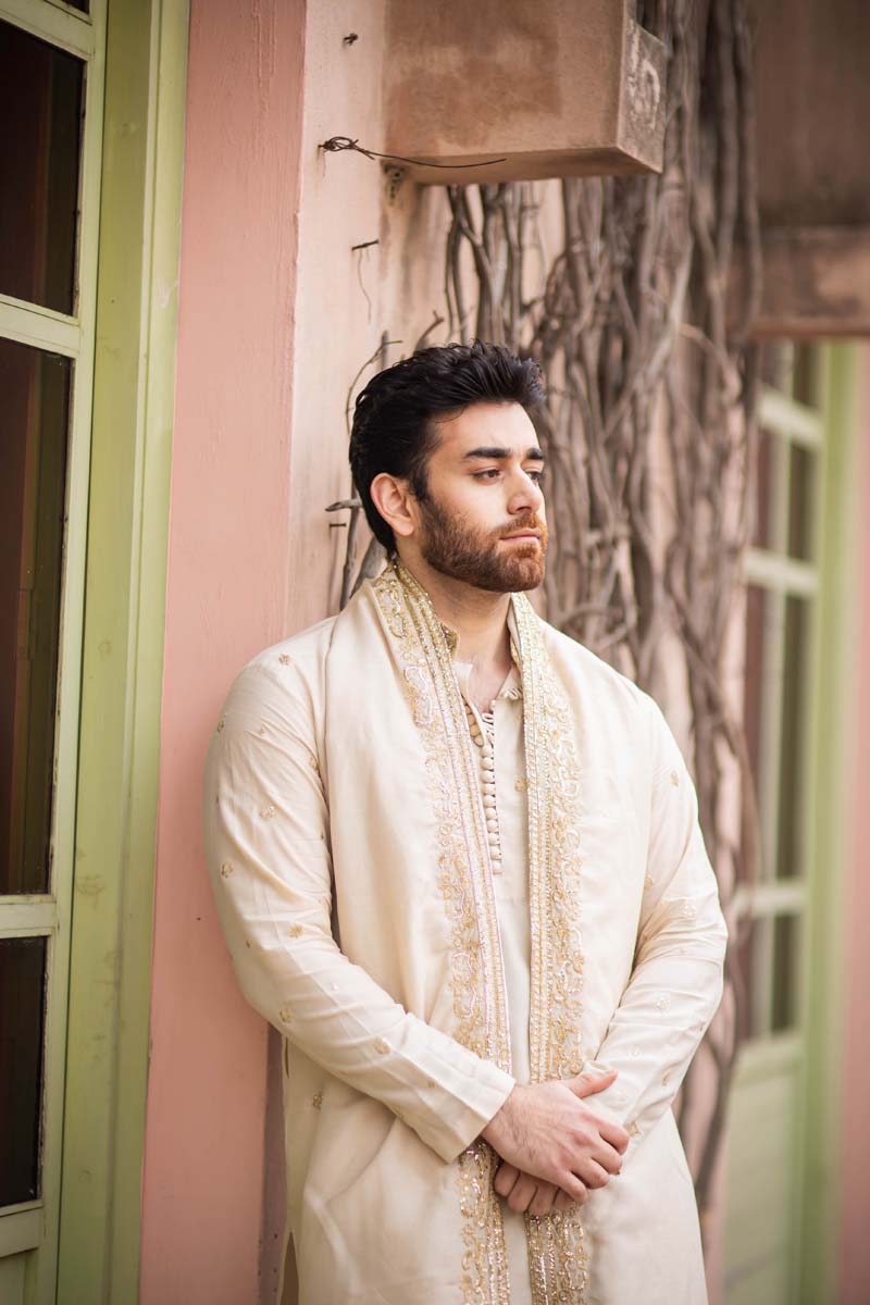 Off-White Embroidered Raw Silk Kurta Set (3-Piece) - Image 1