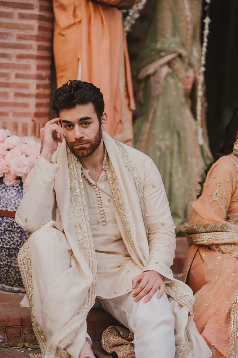 Off-White Embroidered Raw Silk Kurta Set (3-Piece) - Image 2