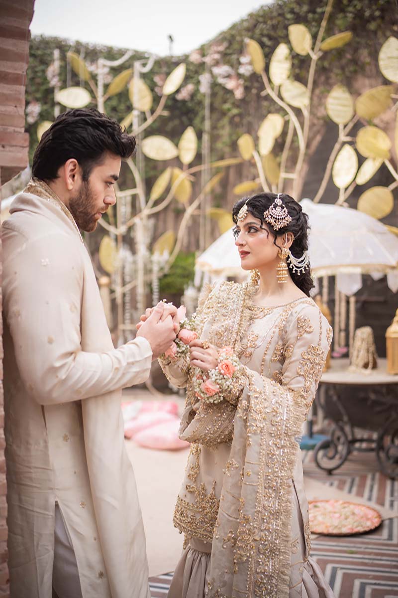 Off-White Embroidered Raw Silk Kurta Set (3-Piece) - Image 8