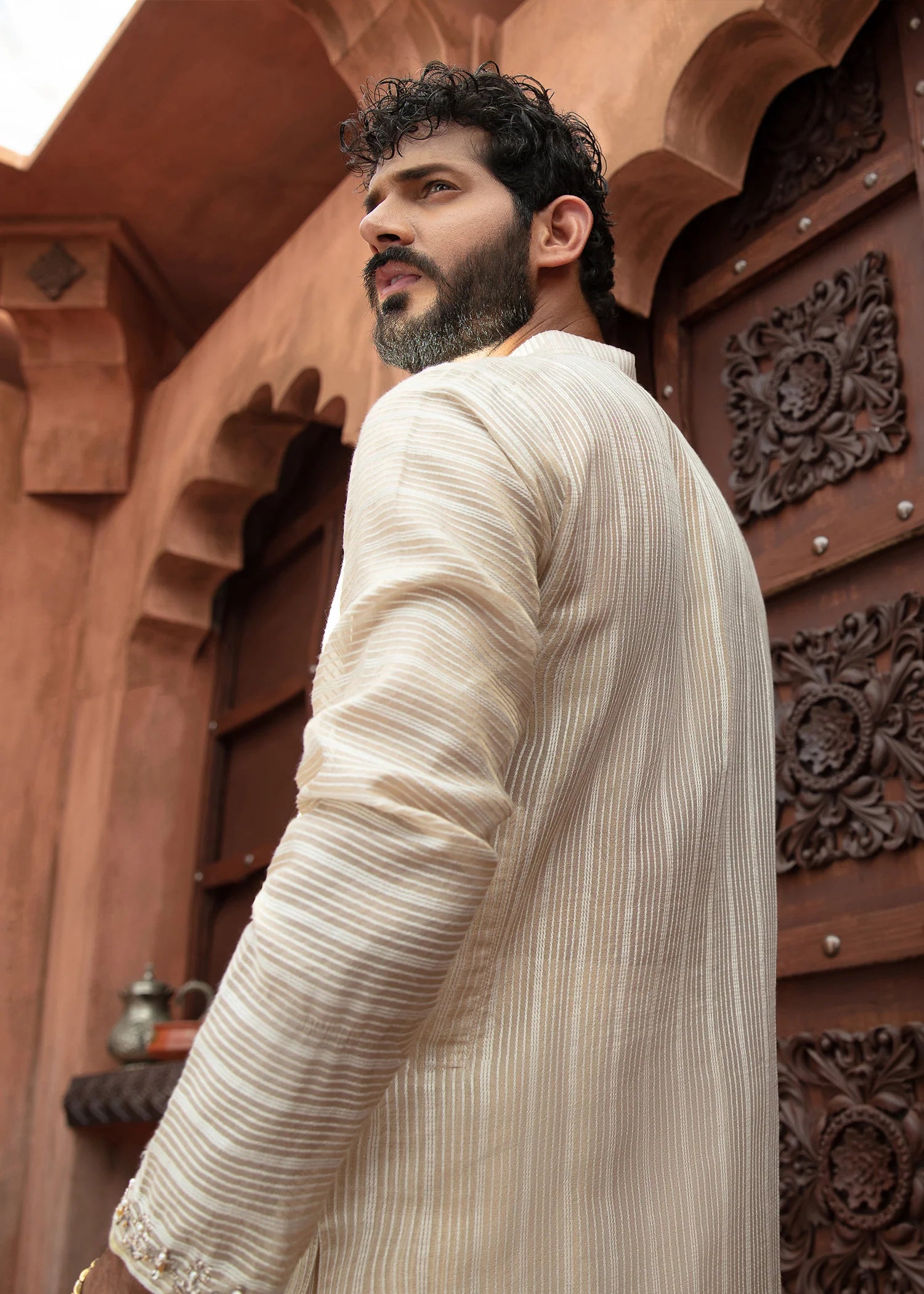 Ivory Embroidered Silk-Blend Kurta (2-Piece) - Image 3
