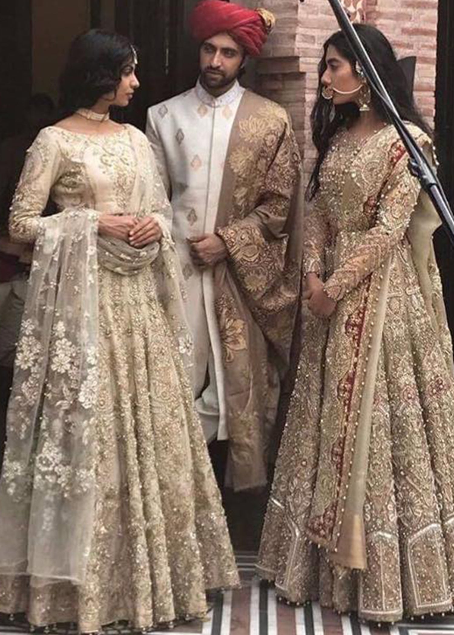 Pakistani Ivory Gota Embroidered Brocade Lehenga (3-Piece) - Image 3