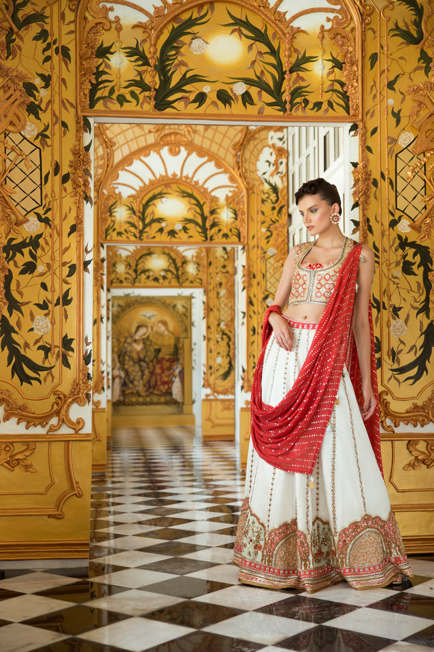 Pakistani Ivory Zardozi Jamawar Lehenga Set (3-Piece) - Image 2