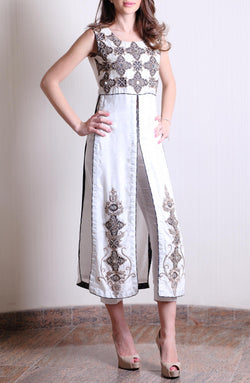 Pakistani Ivory Embellished Self-Embossed Tunic Lehenga (3-Piece) - Image 1