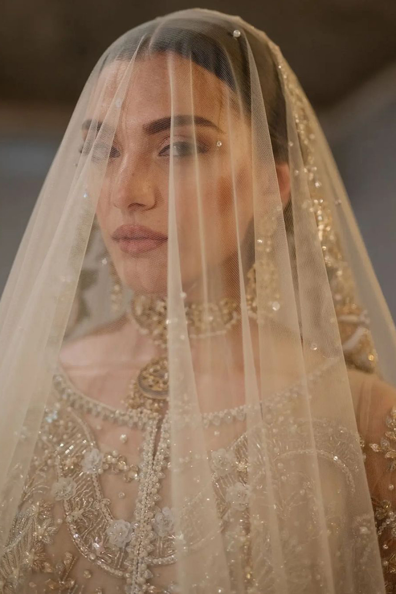 Pakistani Ivory Embellished Net Bridal Lehenga (3-Piece) - Image 5