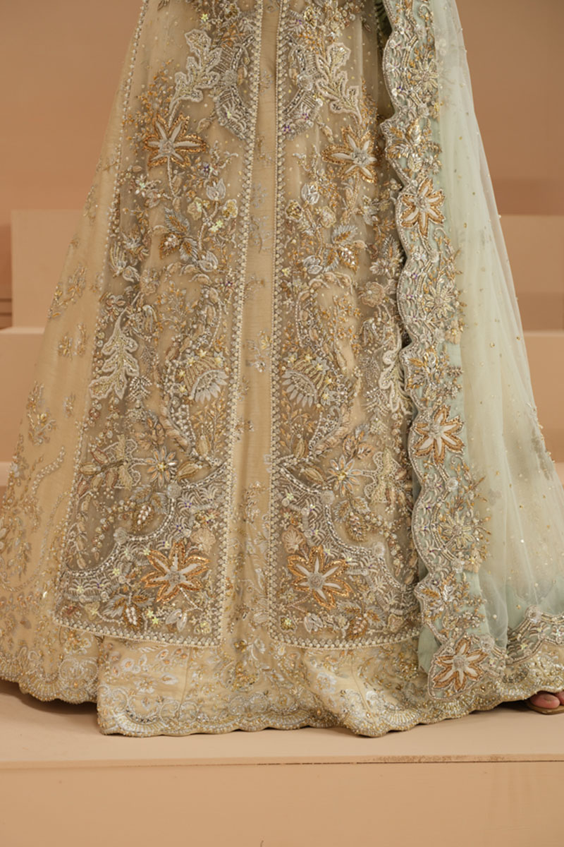 Pakistani Ivory Embellished Net Bridal Lehenga (3-Piece) - Image 9