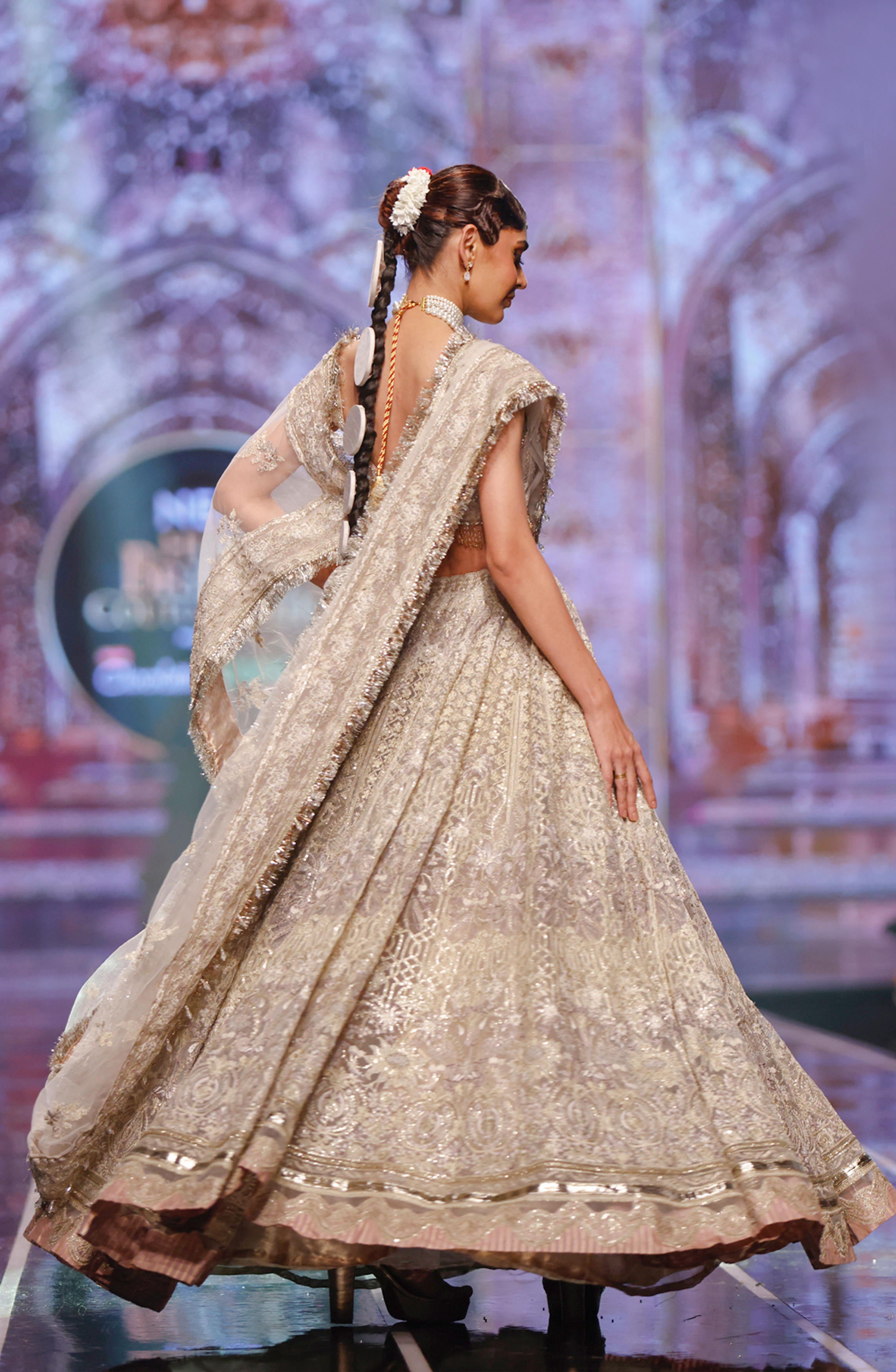 Pakistani Ivory Embroidered Net Lehenga Choli (3-Piece) - Image 4
