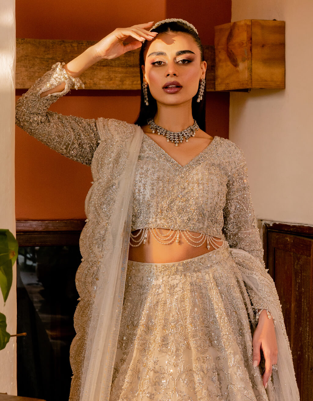 Cream-White Embellished Bridal Lehenga (3-Piece) - Image 4