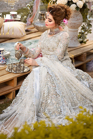 Ivory Embellished Net Bridal Lehenga (3-Piece) - Image 4