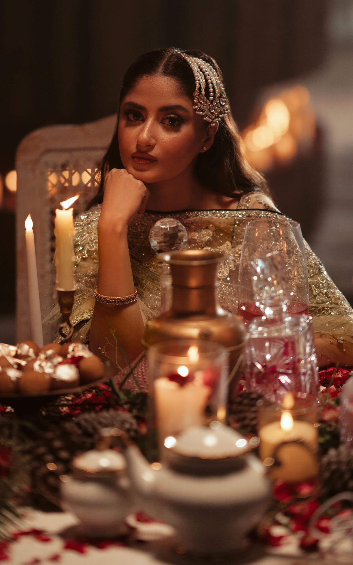 Off-White Embellished Net Lehenga (3-Piece) - Image 5