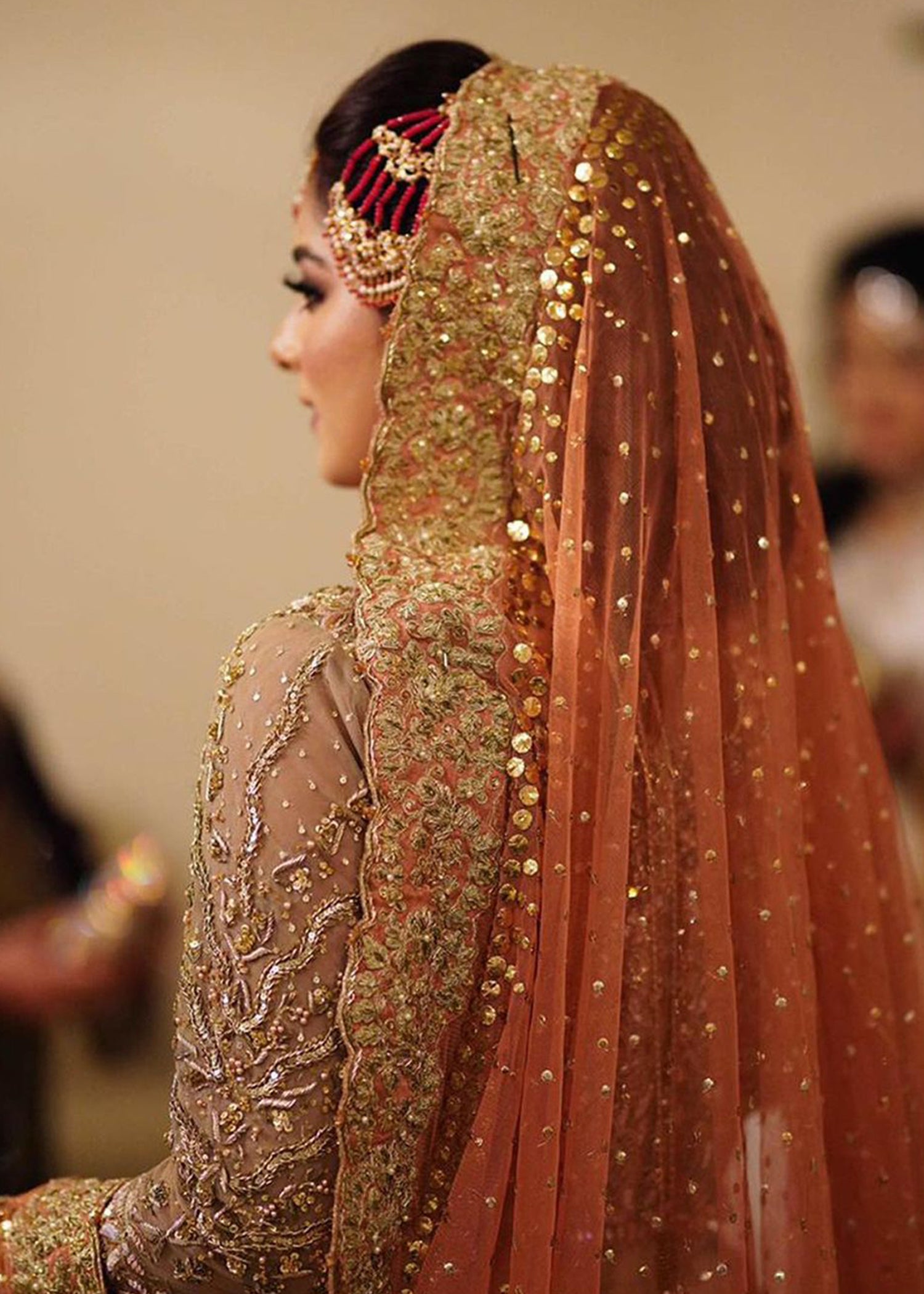 Pakistani Peach Ivory Embellished Net Organza Bridal Lehenga (3-Piece) - Image 6