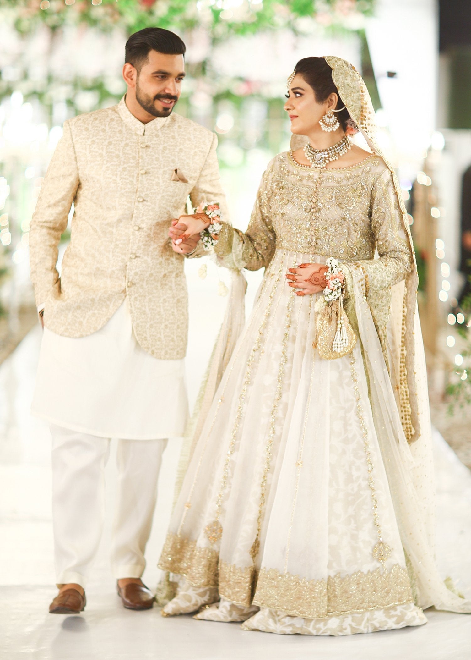 Pakistani Ivory Gold Embellished Net Silk Bridal Lehenga (3-Piece) - Image 12