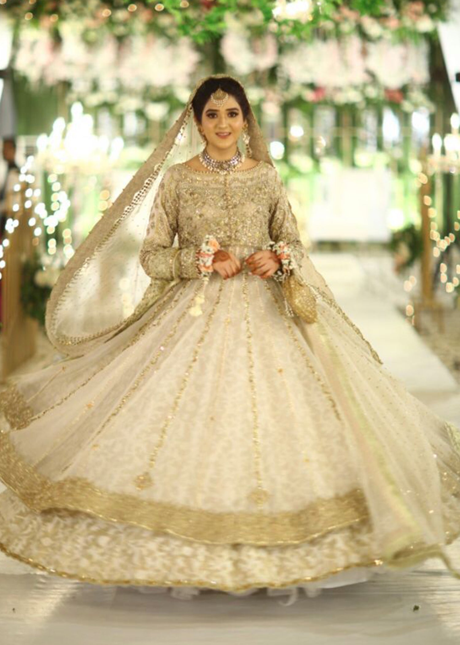 Pakistani Ivory Gold Embellished Net Silk Bridal Lehenga (3-Piece) - Image 7