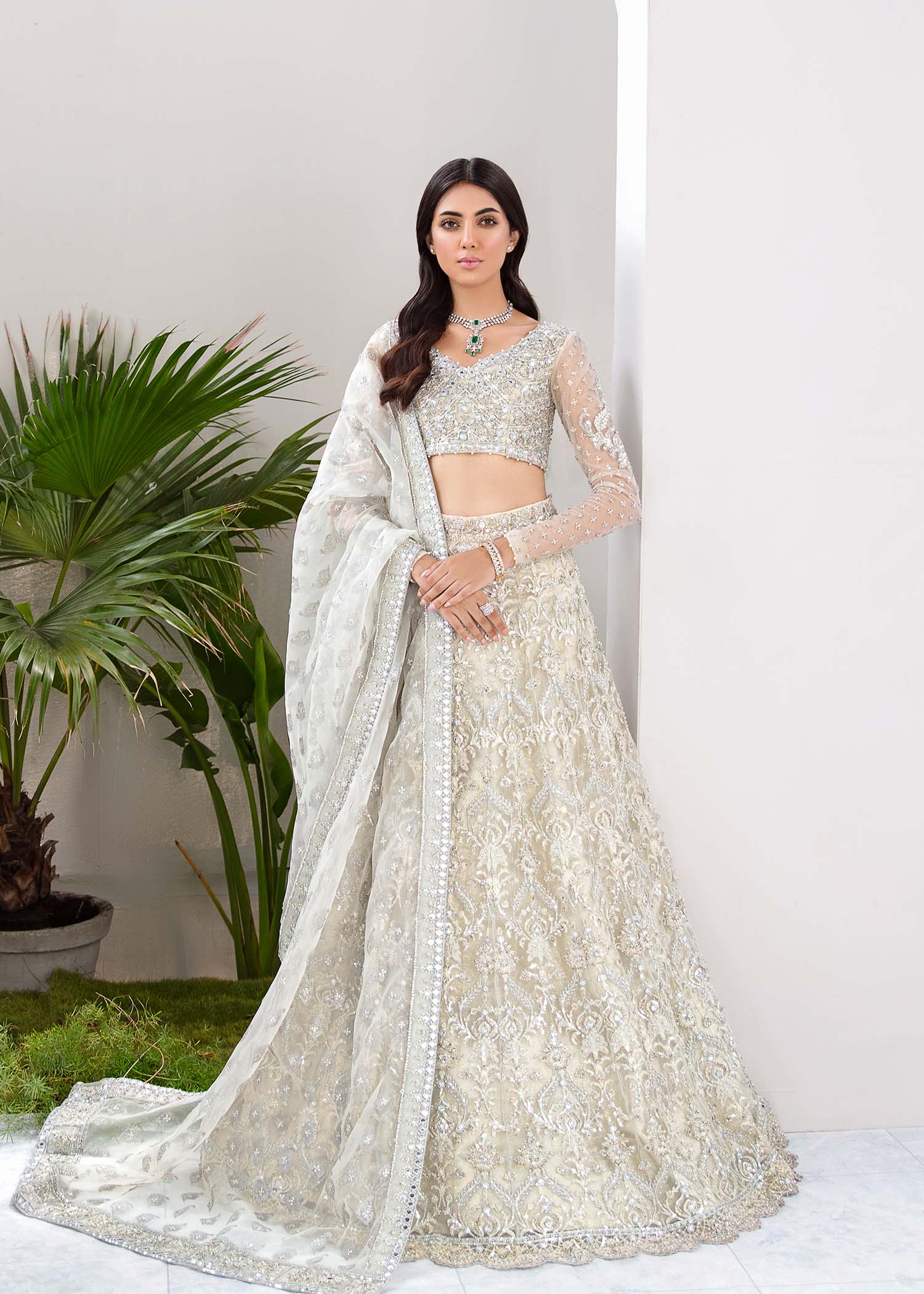 Pakistani Ivory Zardozi Net Lehenga Choli (3-Piece) - Image 1