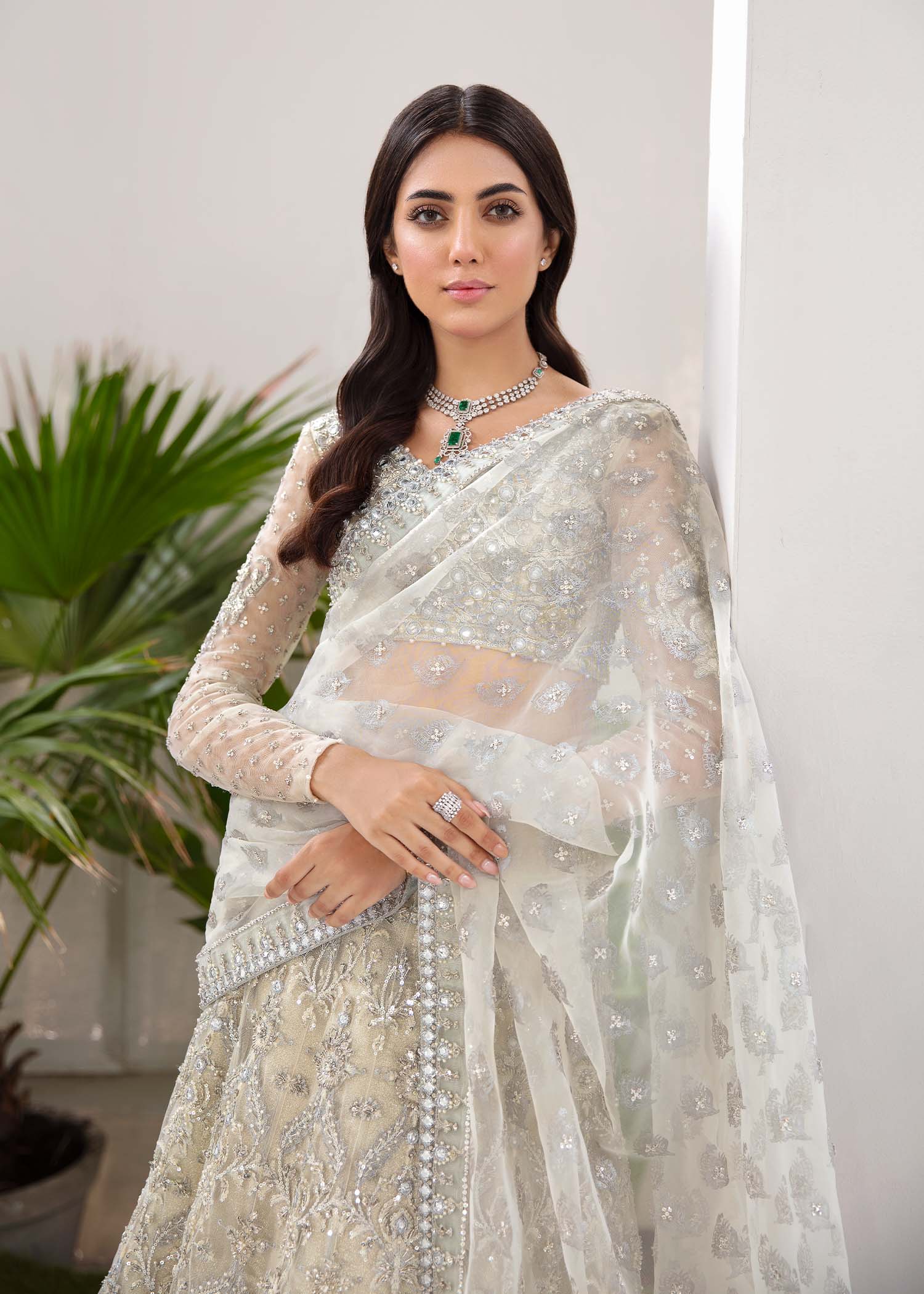 Pakistani Ivory Zardozi Net Lehenga Choli (3-Piece) - Image 5