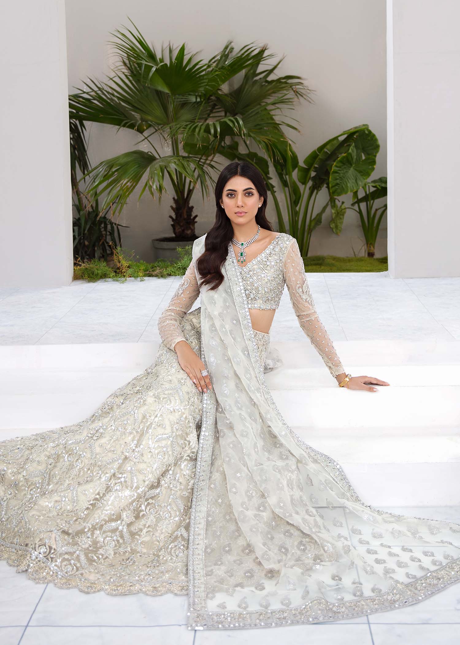 Pakistani Ivory Zardozi Net Lehenga Choli (3-Piece) - Image 7