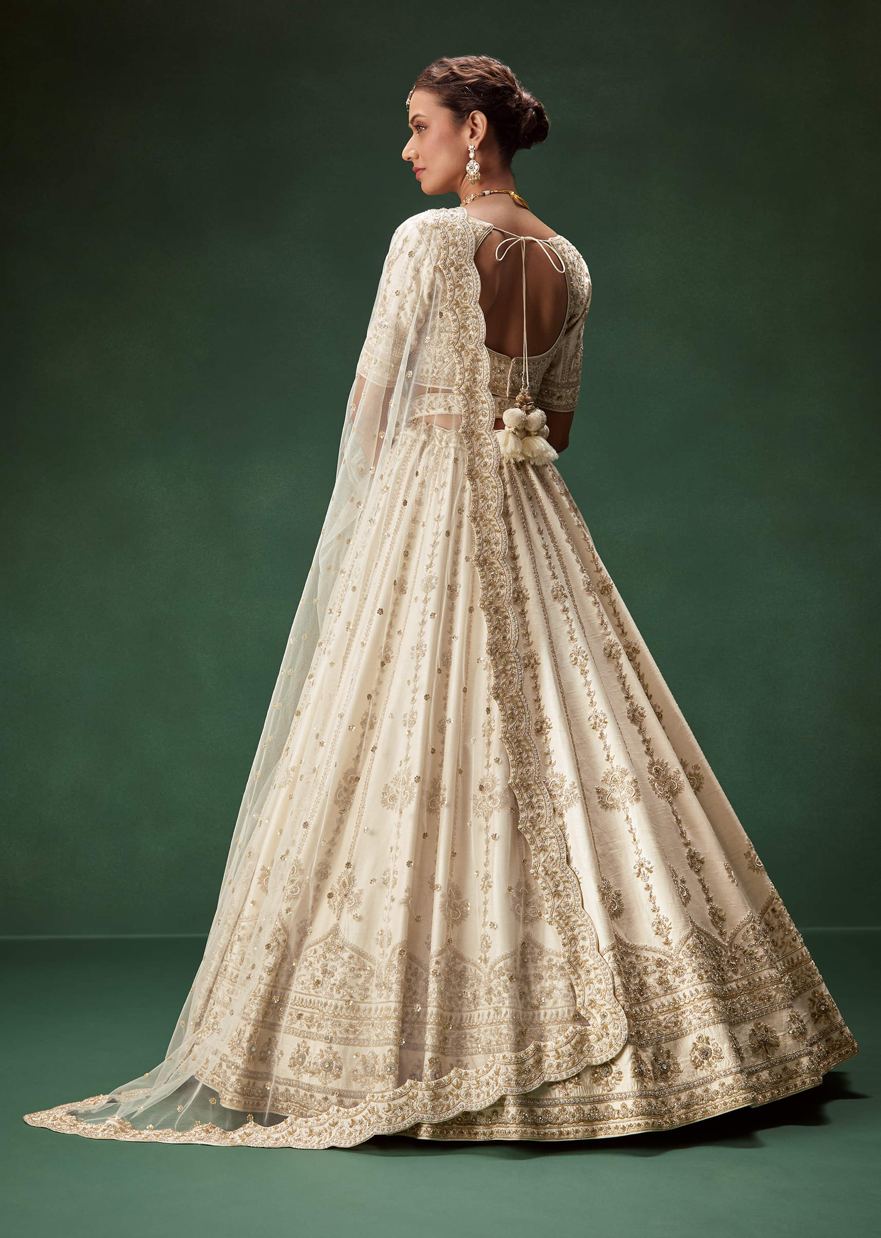 Off-White Zari Sequin Net Bridal Lehenga (3-Piece) - Image 2