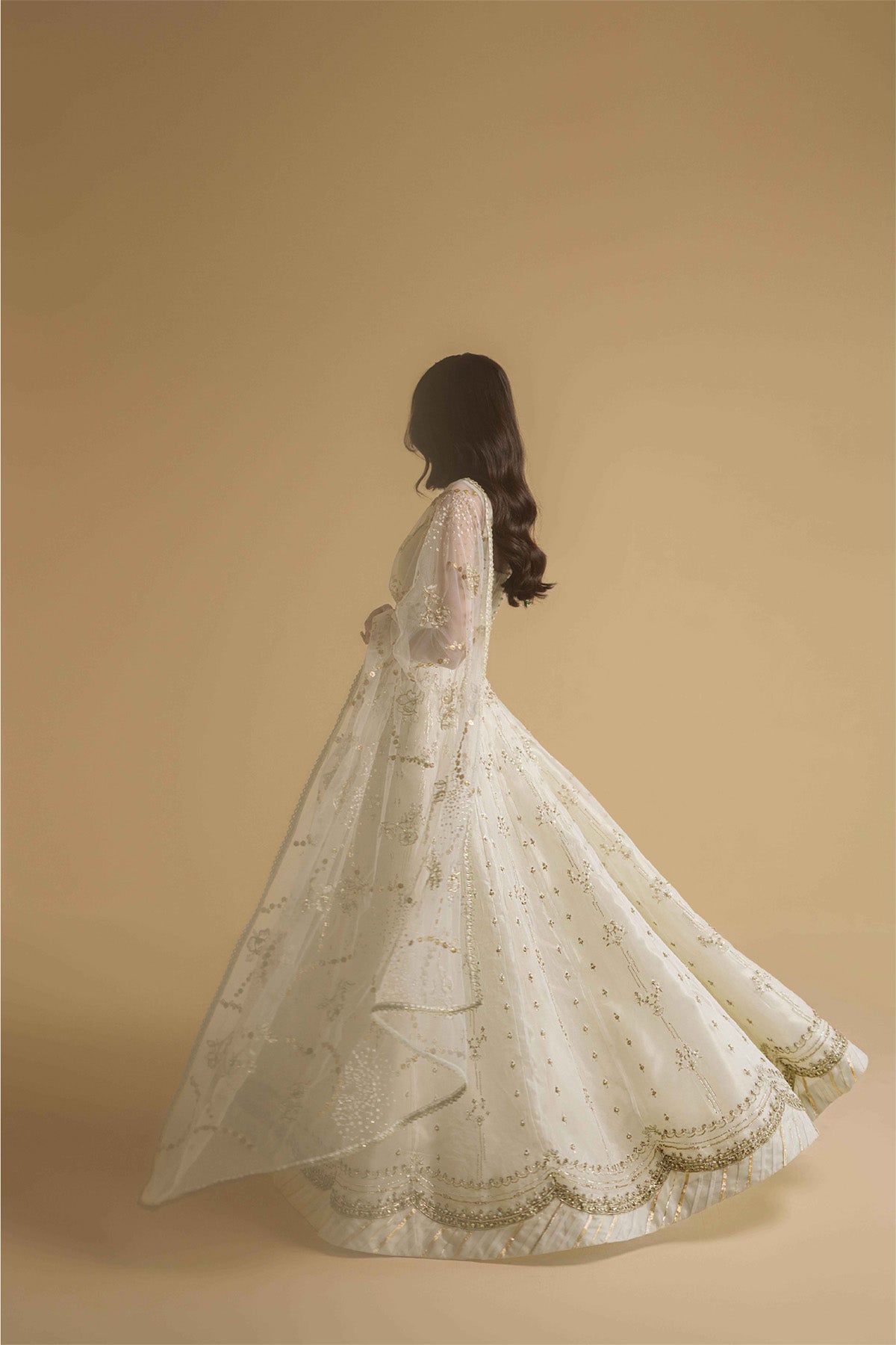 Ivory Zardozi Net & Organza Lehenga Choli (3-Piece) - Image 2