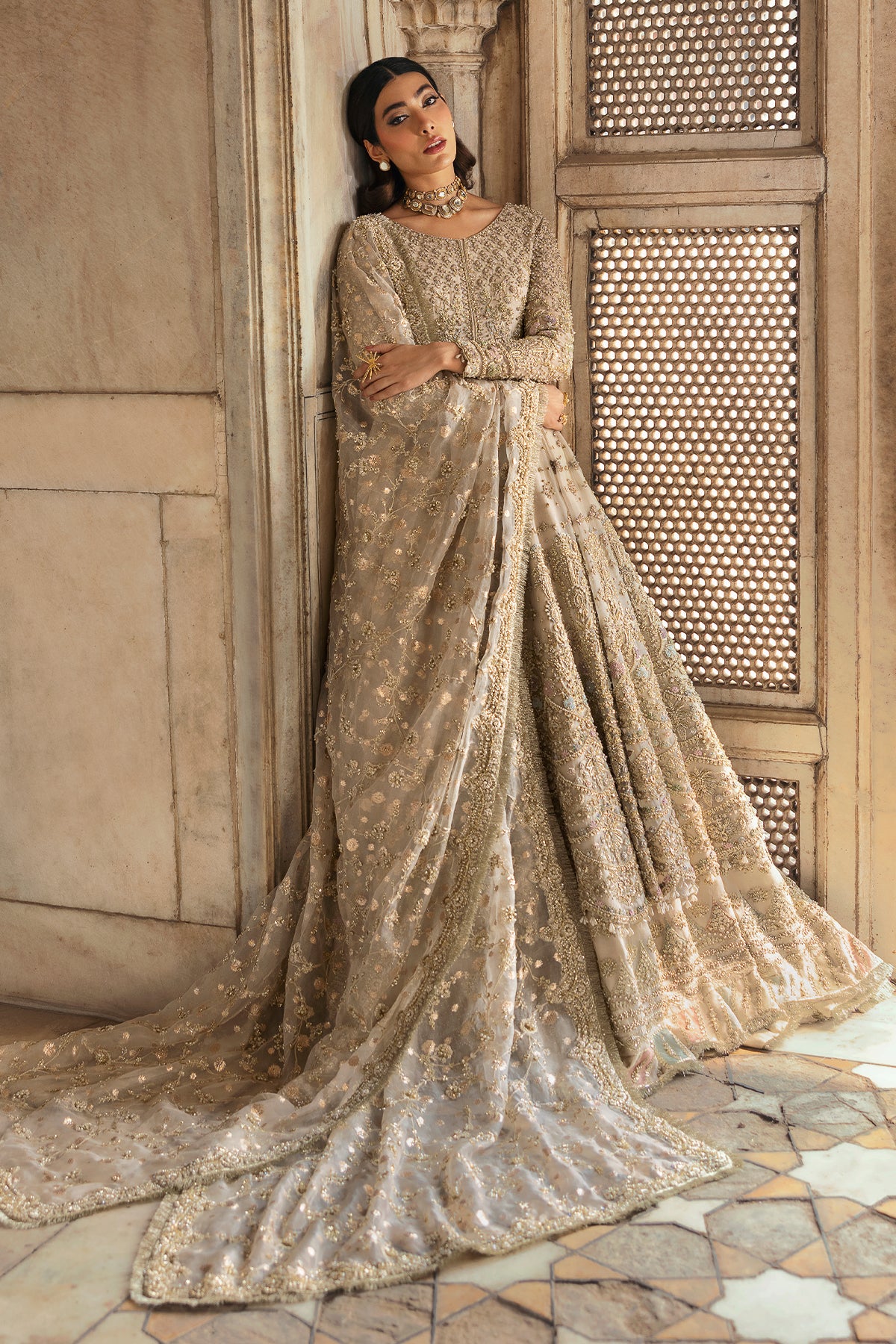 Pakistani Off-White Zardozi Resham Organza Lehenga (3-Piece) - Image 1