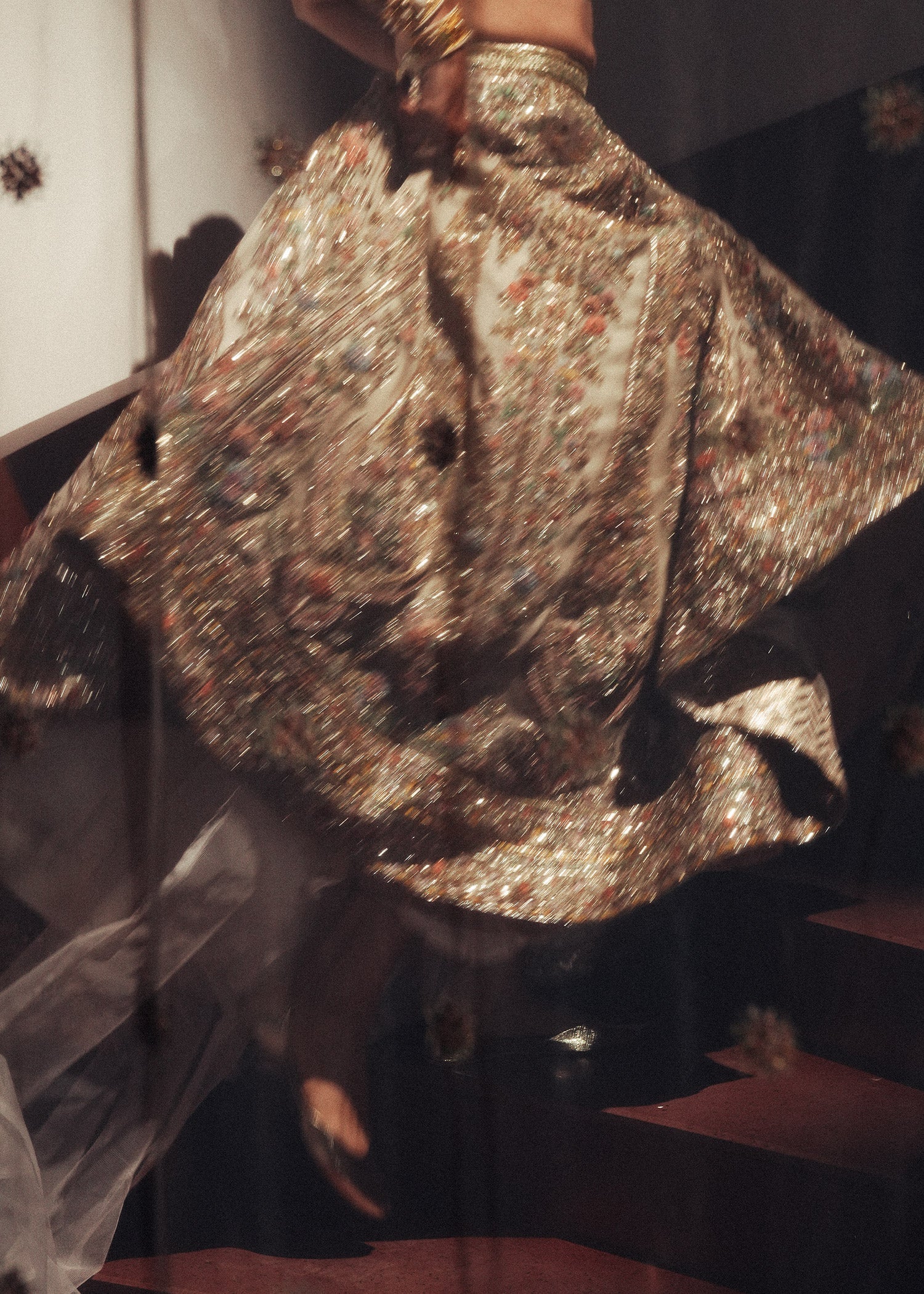 Pakistani Ivory Hand-Embellished Pure Organza Lehenga (3-Piece) - Image 10