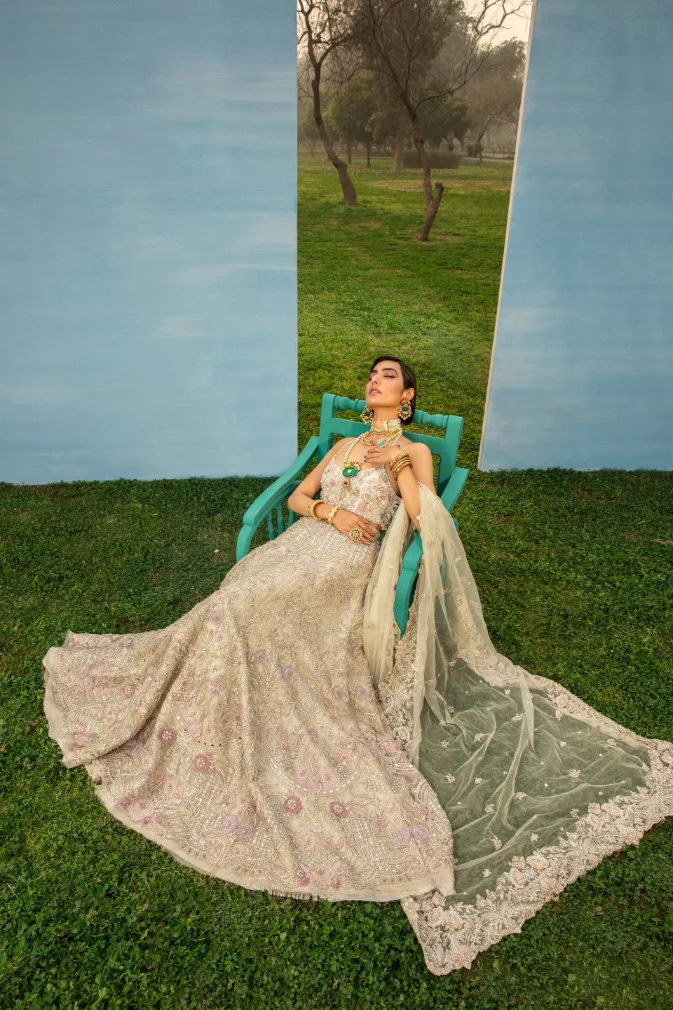 Pakistani Ivory Mirror & Floral Raw Silk Lehnga Choli (3-Piece) - Image 4