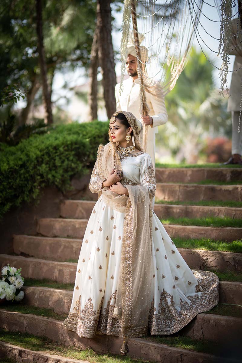 Ivory Zari Beaded Raw Silk Bridal Lehenga (3-Piece) - Image 2