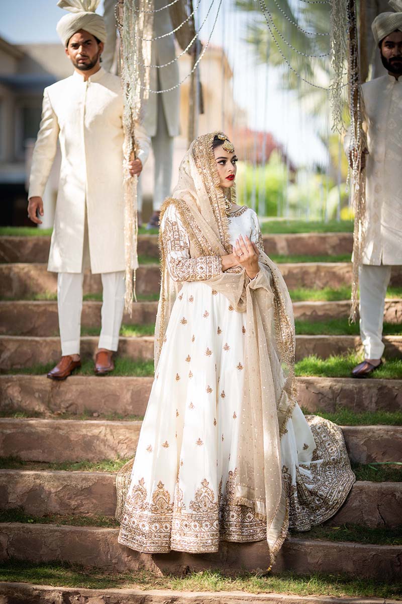 Ivory Zari Beaded Raw Silk Bridal Lehenga (3-Piece) - Image 3