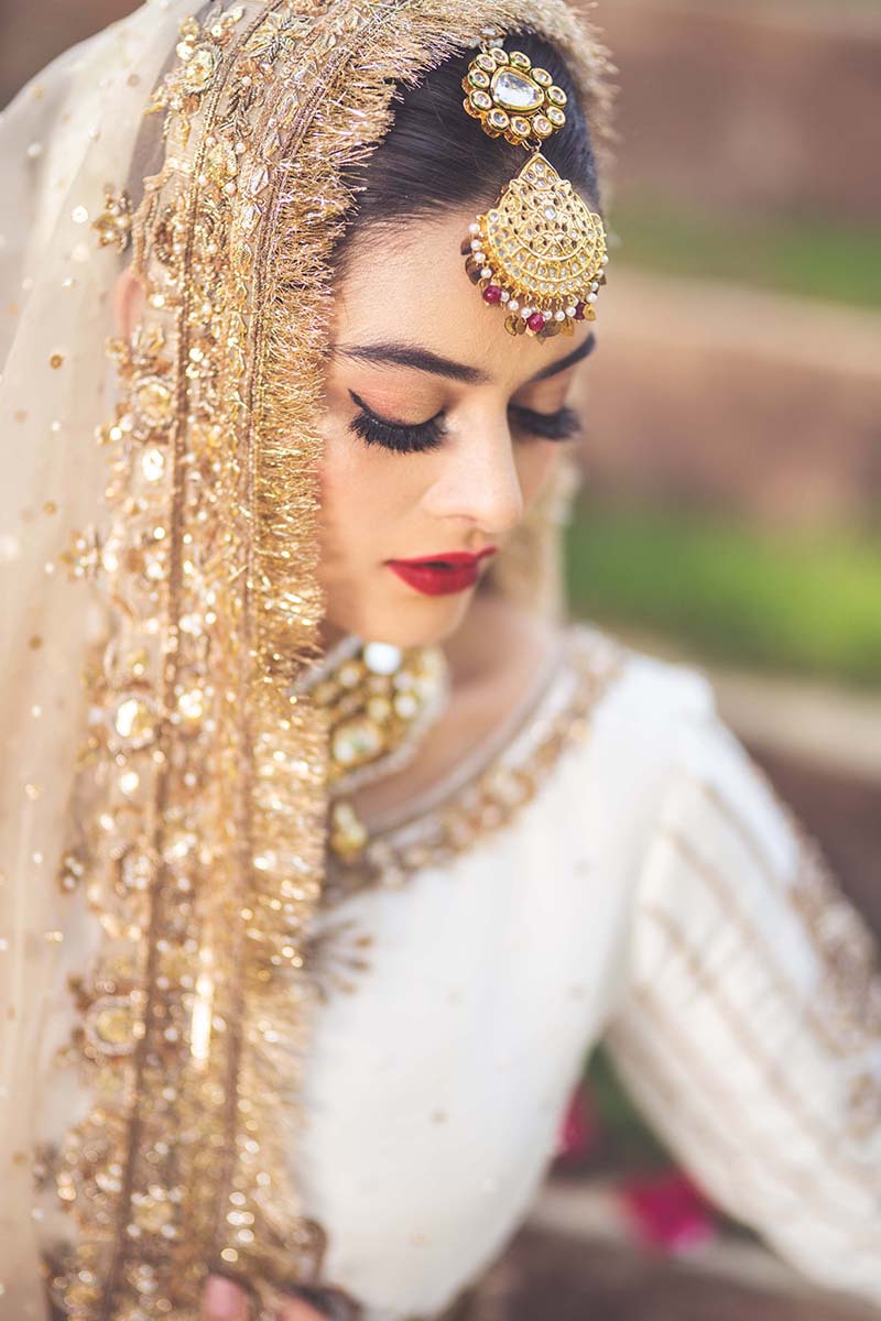 Ivory Zari Beaded Raw Silk Bridal Lehenga (3-Piece) - Image 7